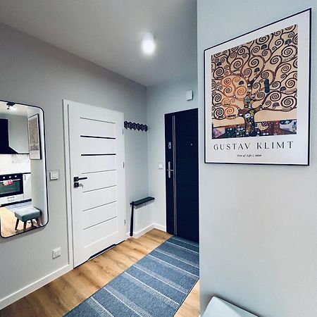 Boleslaviaapartments - Apartament Merci 4, Private Parking Free, Air Condition โบเลสวาเวียส ภายนอก รูปภาพ